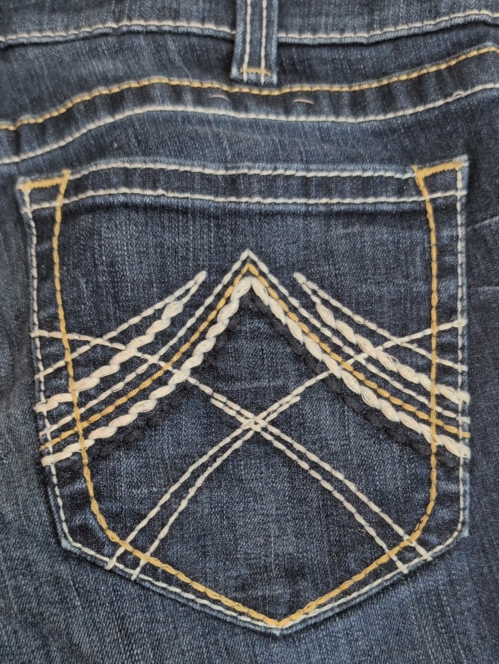 Ariat R.E.A.L. Women’s 31R Mid Rise Whipstitch Bootcut Stretch Jeans Dark Wash - Picture 5 of 8